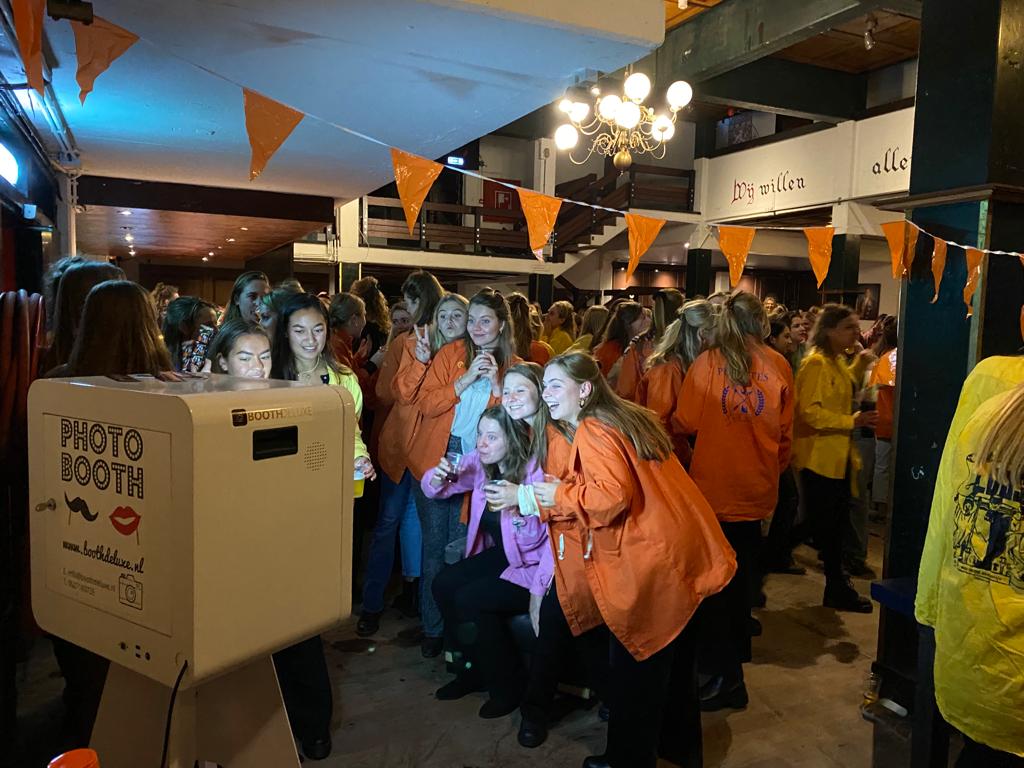 Goedkope photobooth huren studievereniging
