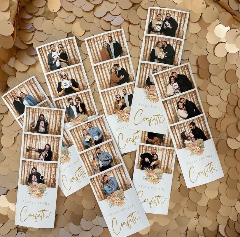 Photobooth prints met gouden achtergrond